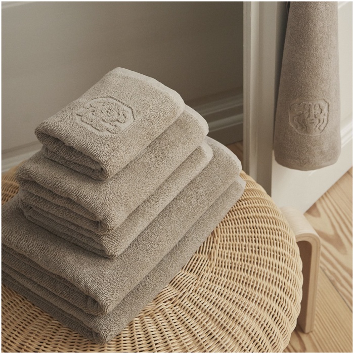 Georg Jensen Damask <br> Håndklæder Oak + Håndlotion
