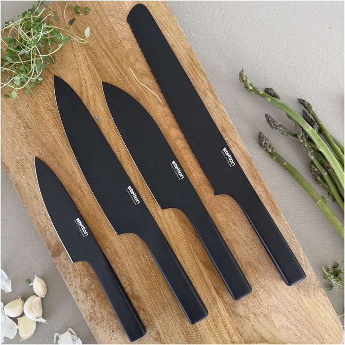 Stelton Pure Black knivsæt – 4 dele